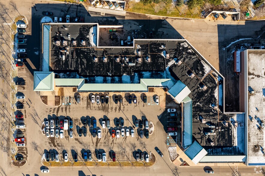 More Photos Of 47610-47830 Grand River Ave, Novi Unknown For Lease