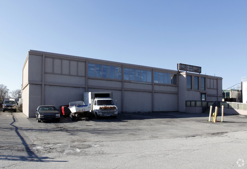 Primary Photo Of 105 Brockhouse Rd, Toronto Manufacturing For Lease