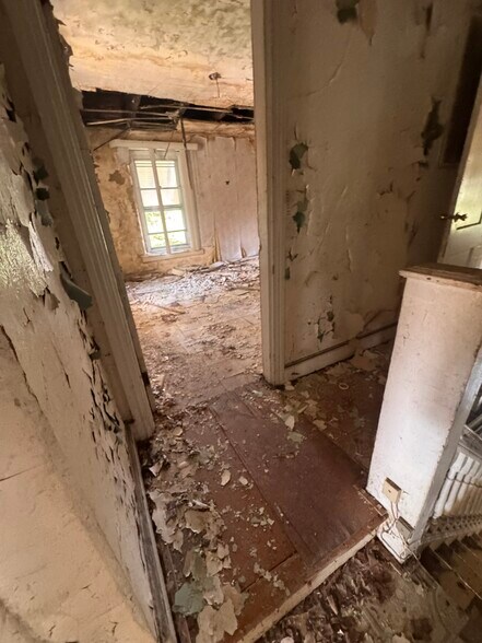 More Photos Of 238 N 53rd St, Philadelphia Funeral Home For Sale