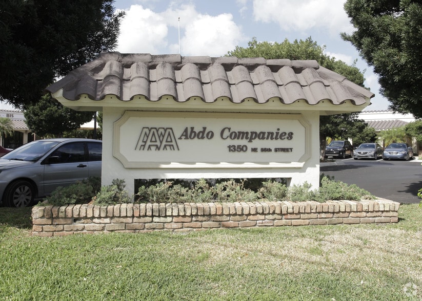 More Photos Of 1350 NE 56th St, Fort Lauderdale Office For Lease