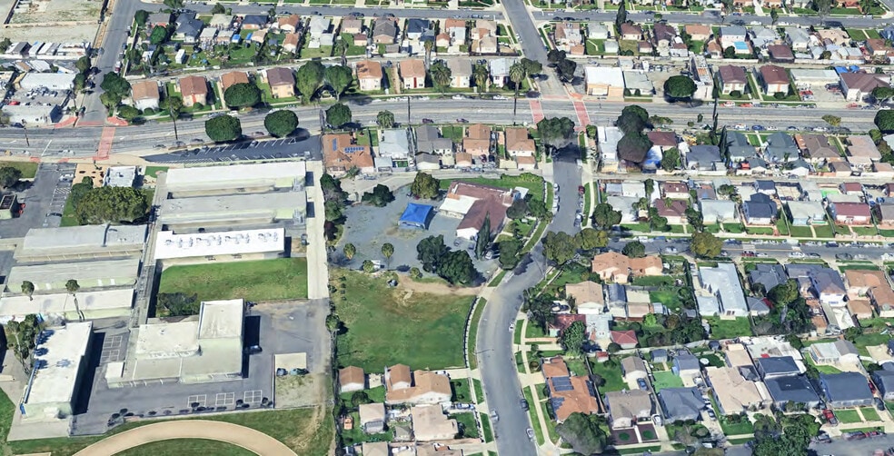 More Photos Of 109 S Aprilia Ave, Compton Religious Facility For Sale