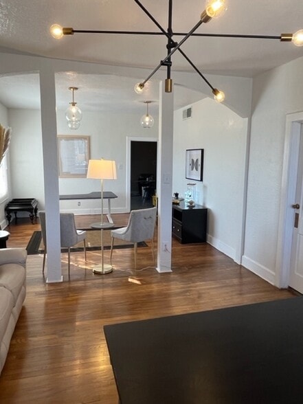 More Photos Of 2001 Magoffin Ave, El Paso Storefront Retail Residential For Lease