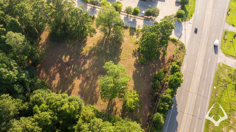 More Photos Of 2000 E Denman Ave, Lufkin Land For Sale