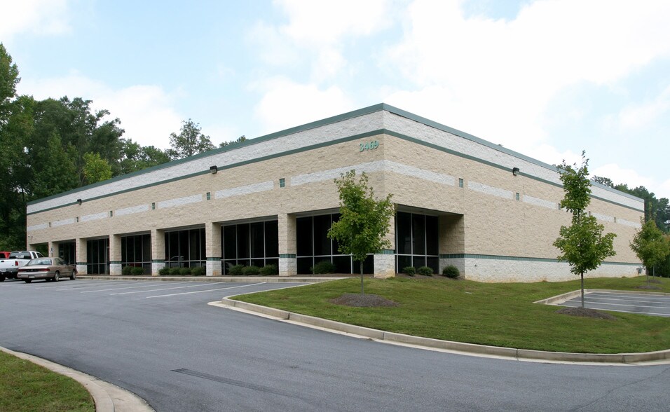 More Photos Of 3469 Buffington Ctr, Atlanta Warehouse For Lease