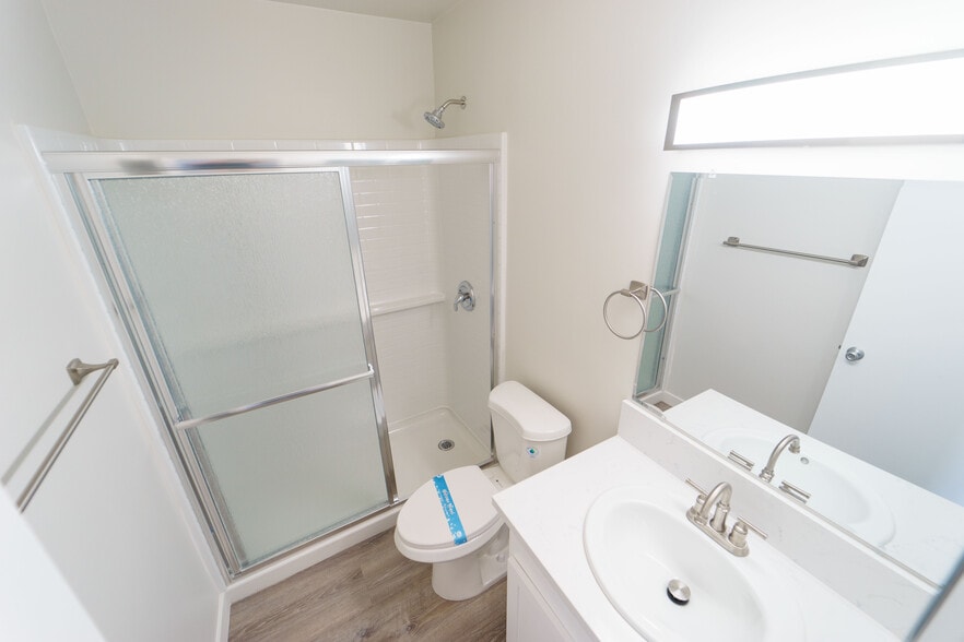 More Photos Of 12430 Oak Knoll Rd, Poway Apartments For Sale