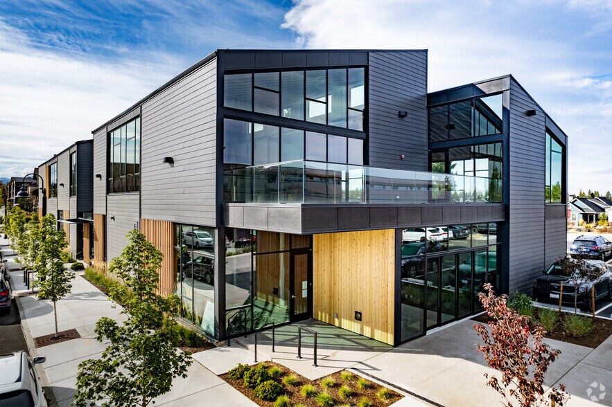 Primary Photo Of 2838 NW Crossing Dr, Bend Office For Lease