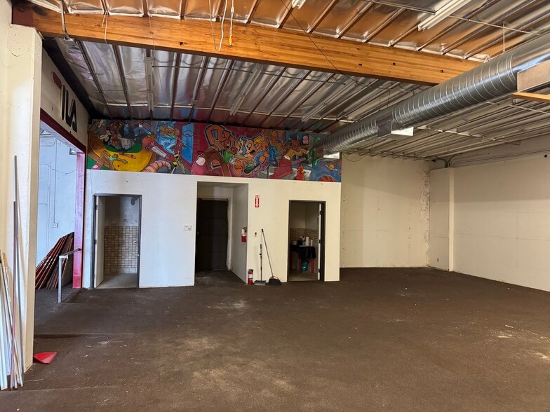 More Photos Of 13161-13245 Harbor Blvd, Garden Grove Restaurant For Lease