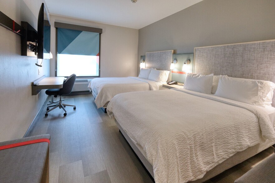 More Photos Of 5400 Rexora Dr, Beaumont Hotel For Sale