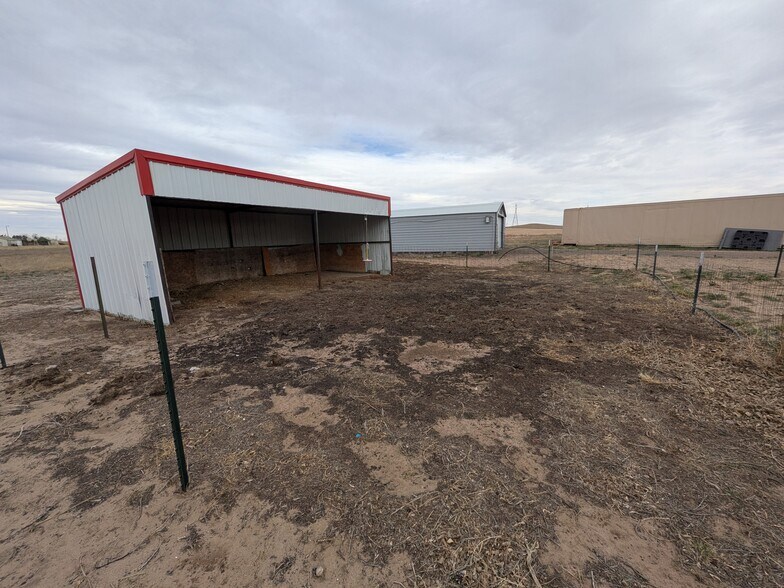More Photos Of 15507 County Road 10, Fort Lupton Flex For Lease