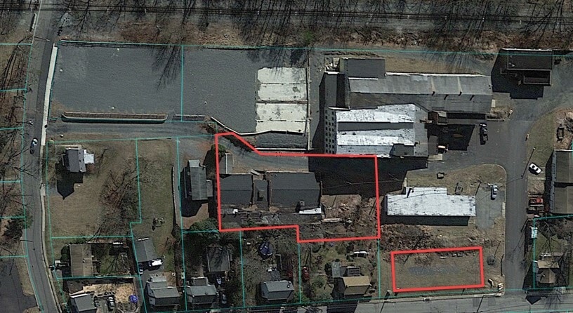 More Photos Of 31 Willow St, Washington Manufacturing For Sale