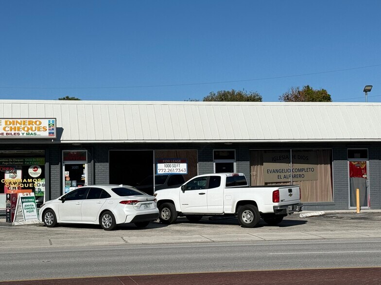 More Photos Of 3083 SE Dixie Hwy, Stuart General Retail For Lease