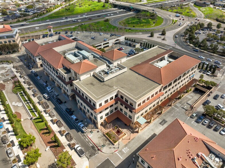 More Photos Of 1100 Park Pl, San Mateo Medical For Lease