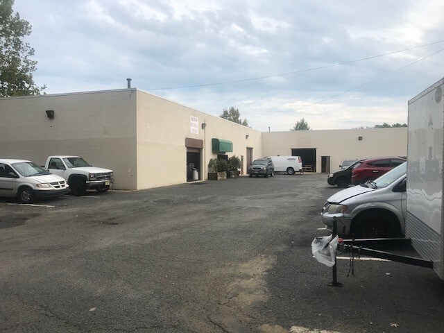 More Photos Of 179a South St, Freehold Unknown For Lease