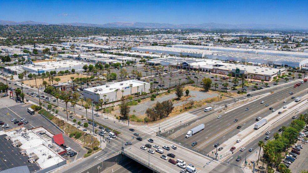 More Photos Of 1500 N Lemon St, Anaheim Unknown For Lease
