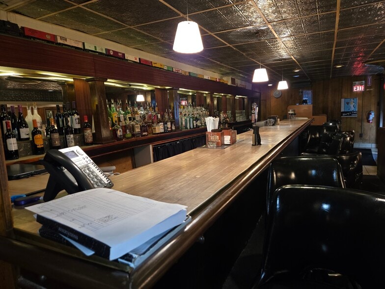 More Photos Of 3908 Harrison Ave, Cheviot Specialty For Sale