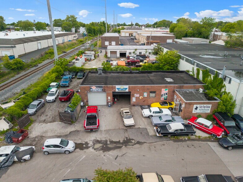 More Photos Of 6 Roberta Ave, Collingdale Warehouse For Sale
