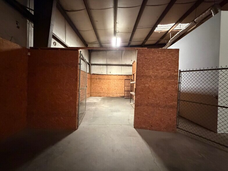 More Photos Of 2367 Rockaway Industrial Blvd, Conyers Industrial For Lease