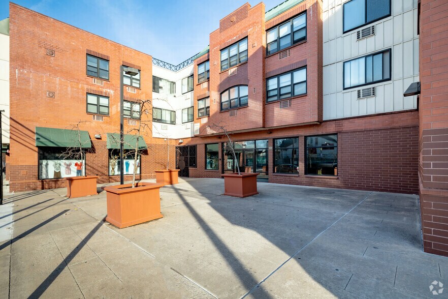 More Photos Of 701 Prospect Ave, Westbury Apartments For Lease