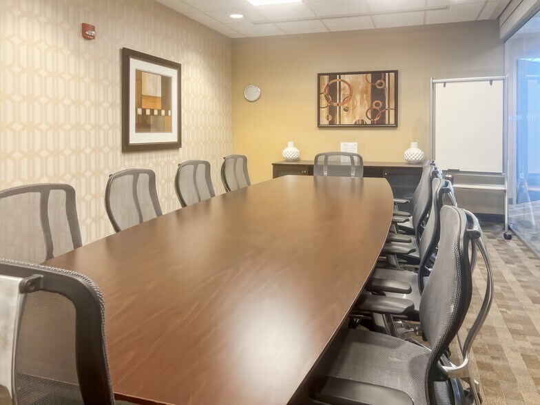 More Photos Of 2009 Mackenzie Way, Cranberry Township Coworking Space