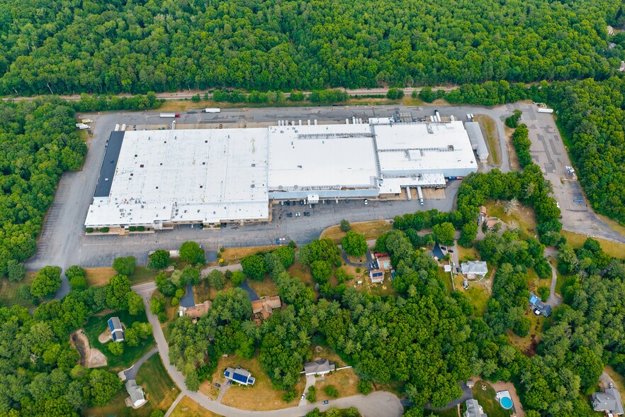 More Photos Of 380 S Worcester St, Norton Warehouse For Lease