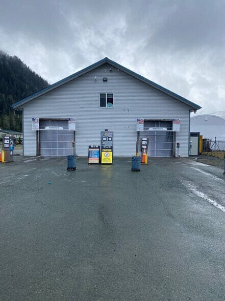 More Photos Of 5410 Bent Ct, Juneau Carwash For Sale