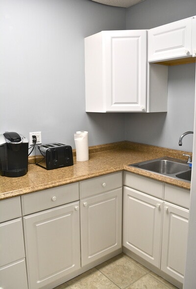 More Photos Of 4 Mark Rd, Kenilworth Light Distribution For Sale