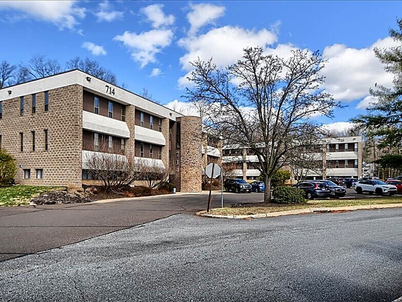More Photos Of , Lower Gwynedd Office For Sale