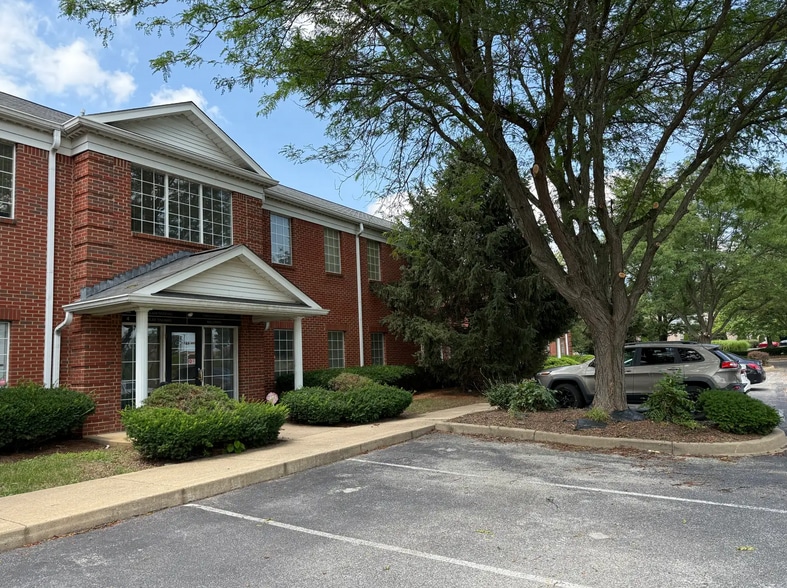 Primary Photo Of 10629 Henning Way, Louisville Office For Lease