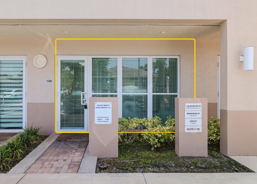 More Photos Of 5220 S University Dr, Davie Office For Sale