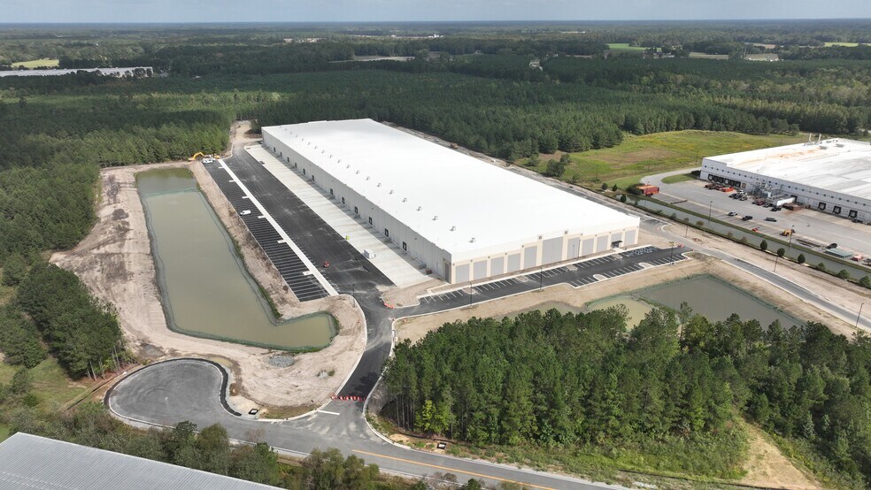 Primary Photo Of 12375 William A. Gwaltney, Windsor Warehouse For Lease