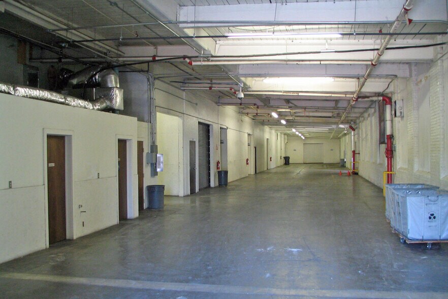 More Photos Of 3663 1st Avenue, Columbus Warehouse For Sale