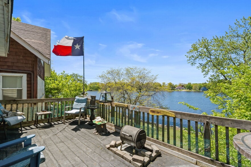More Photos Of 26196-26198 W Spring Grove Rd, Antioch Apartments For Sale