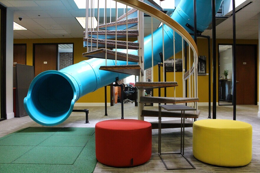 More Photos Of 101 Broadway, Oakland Office For Lease