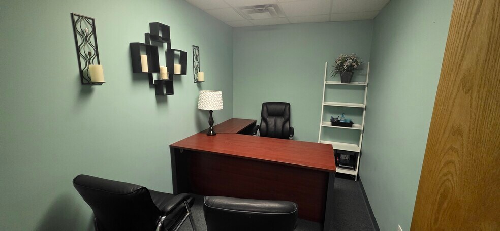 More Photos Of 2739 E Grand River Ave, Howell Medical For Sale