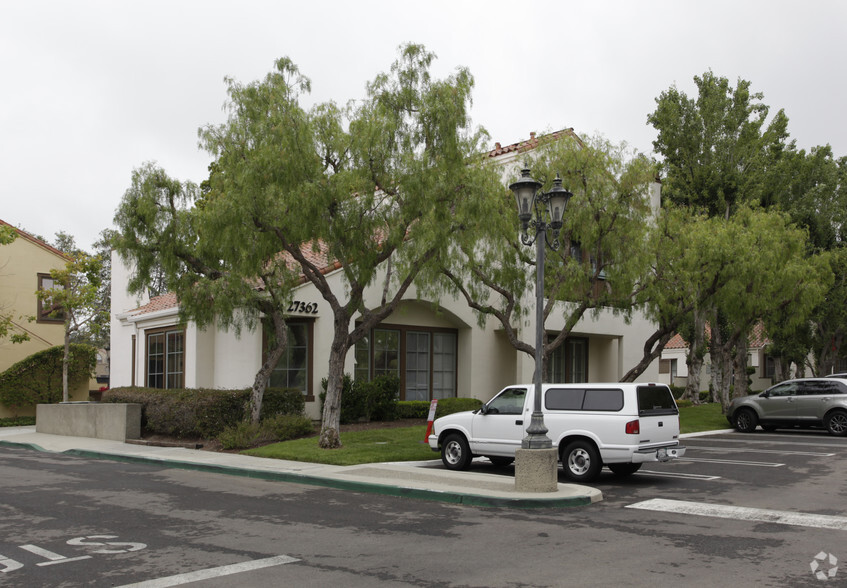 Primary Photo Of 27362 Calle Arroyo, San Juan Capistrano Medical For Sale