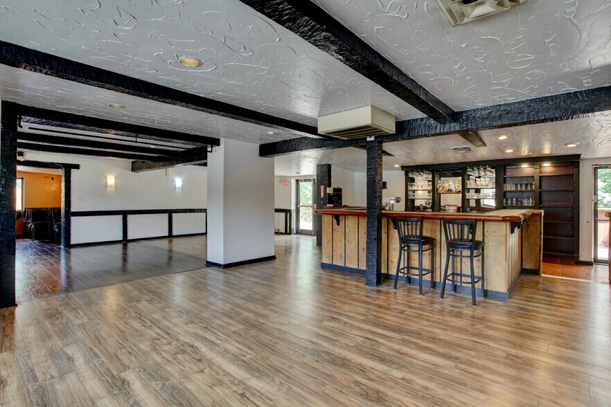 More Photos Of 14770 US Highway 285, Salida Restaurant For Sale