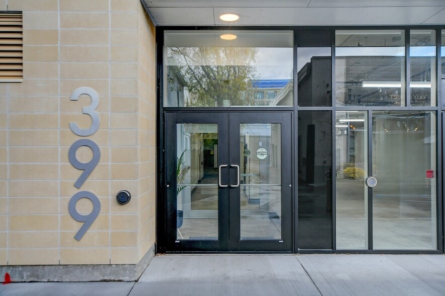 More Photos Of 399 Winston Av, Ottawa Apartments For Lease