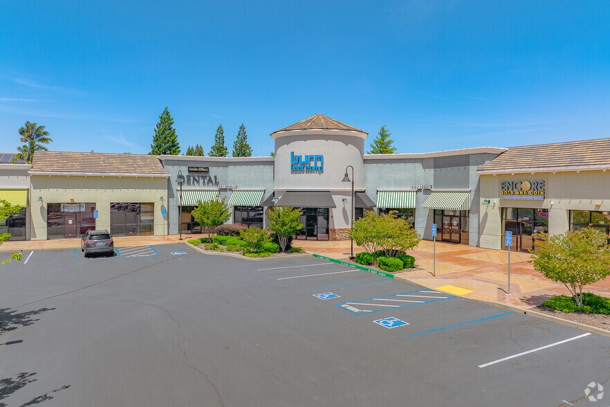 More Photos Of 6819-6835 Lonetree Blvd, Rocklin Freestanding For Lease