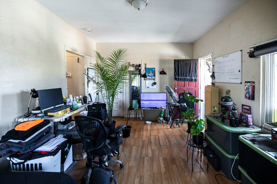 More Photos Of 804 S Almaden Ave, San Jose Apartments For Sale