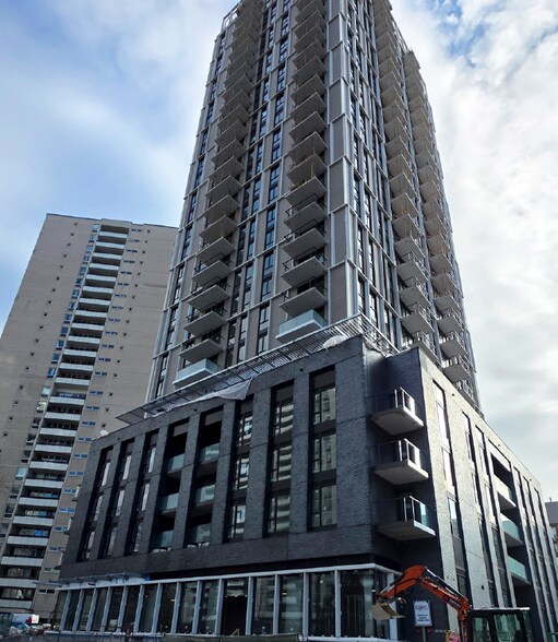 More Photos Of 235 Balliol St, Toronto Apartments For Lease