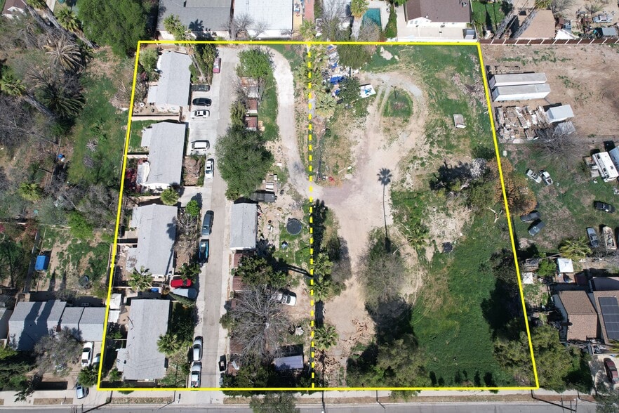 More Photos Of 18937 Saticoy, Reseda Land For Lease