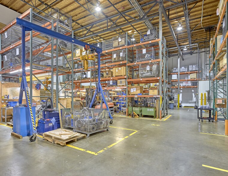 More Photos Of 12125 Harbour Reach Dr, Mukilteo Light Manufacturing For Lease