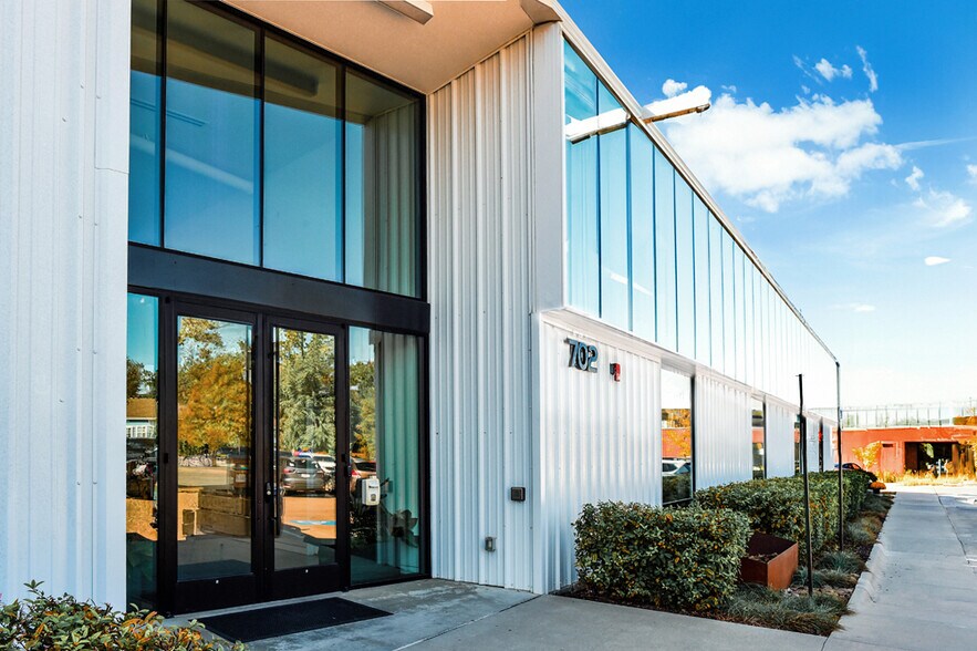 More Photos Of 700 SE 5th St, Bentonville Unknown For Sale