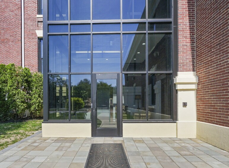 More Photos Of 215 Broad St, Eatontown Office For Lease