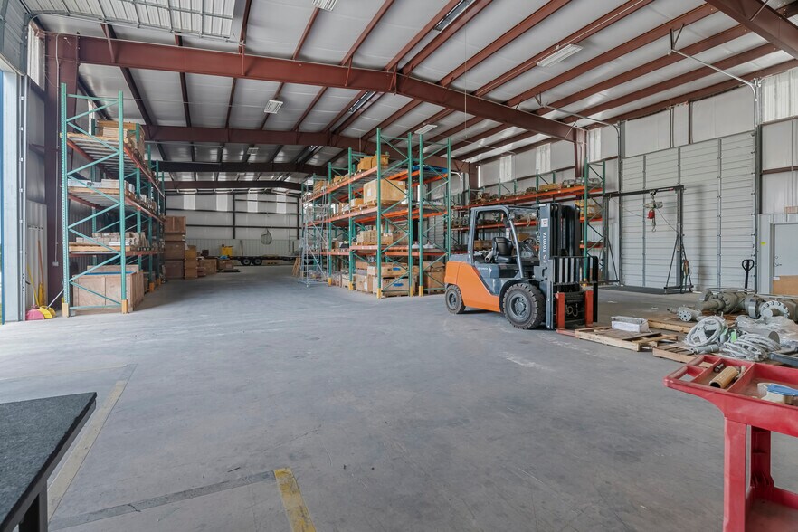 More Photos Of 685 Corgey Rd, Pleasanton Manufacturing For Lease