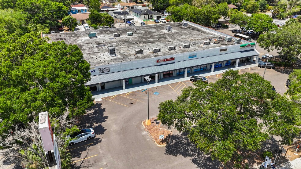 More Photos Of 9340 N Florida Ave, Tampa Storefront For Lease