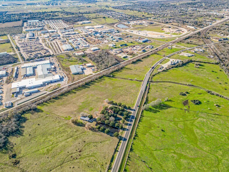 More Photos Of 9310 S Business 6, Navasota Land For Sale