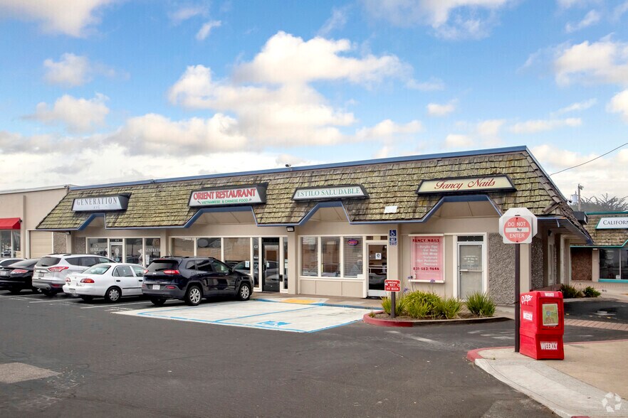 More Photos Of 1760 Fremont Blvd, Seaside Unknown For Lease