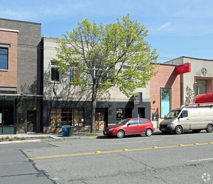 More Photos Of 2012-2016 NW Market St, Seattle Loft Creative Space For Lease