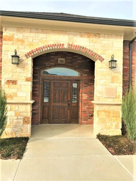 More Photos Of 8951 Collin McKinney Pky, McKinney Medical For Sale